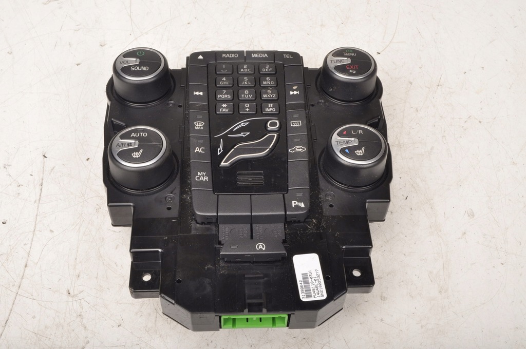 фото №1, Volvo v40 ii панель обдув 31398642