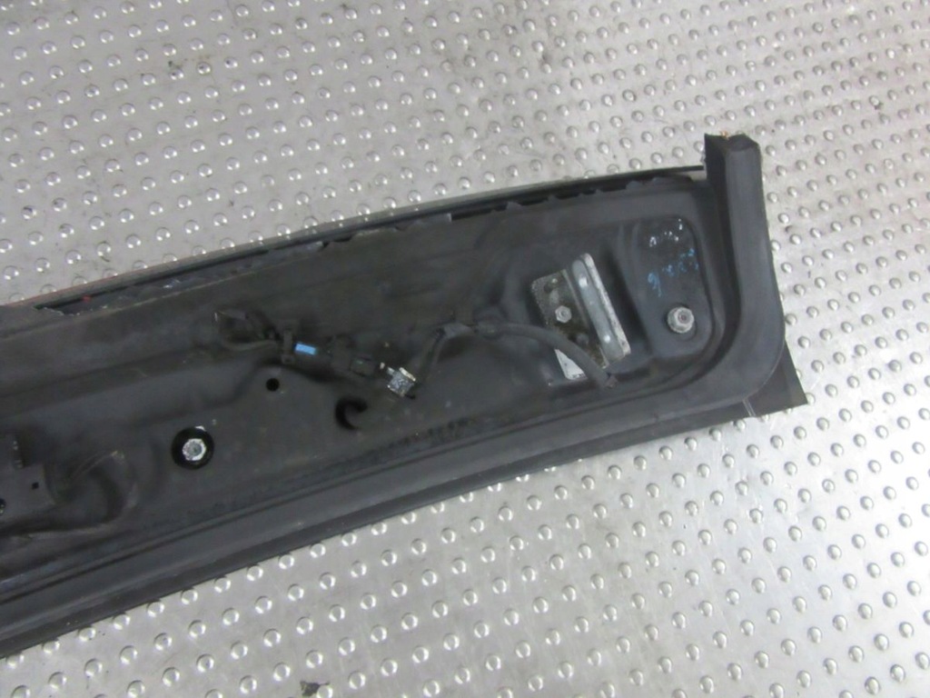 фото №9, Bmw 5 f11 2013 lift молдинг спойлер спойлер крышки + лампа kombi