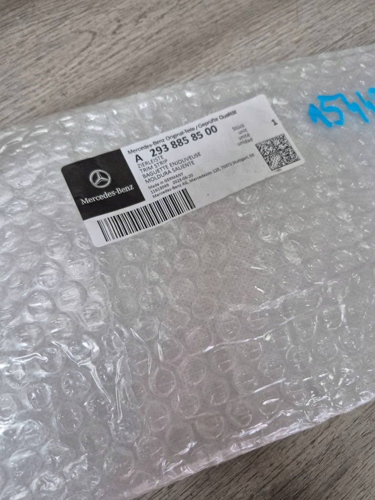 15442. mercedes eqc хром бампер правый задняя a2938858500 в Украине