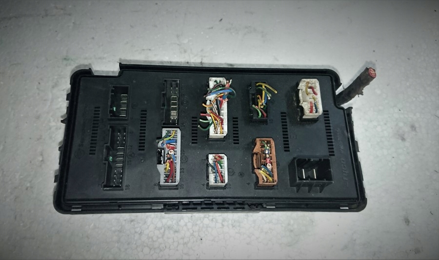 фото №1, Коробка запобіжників ssangyong