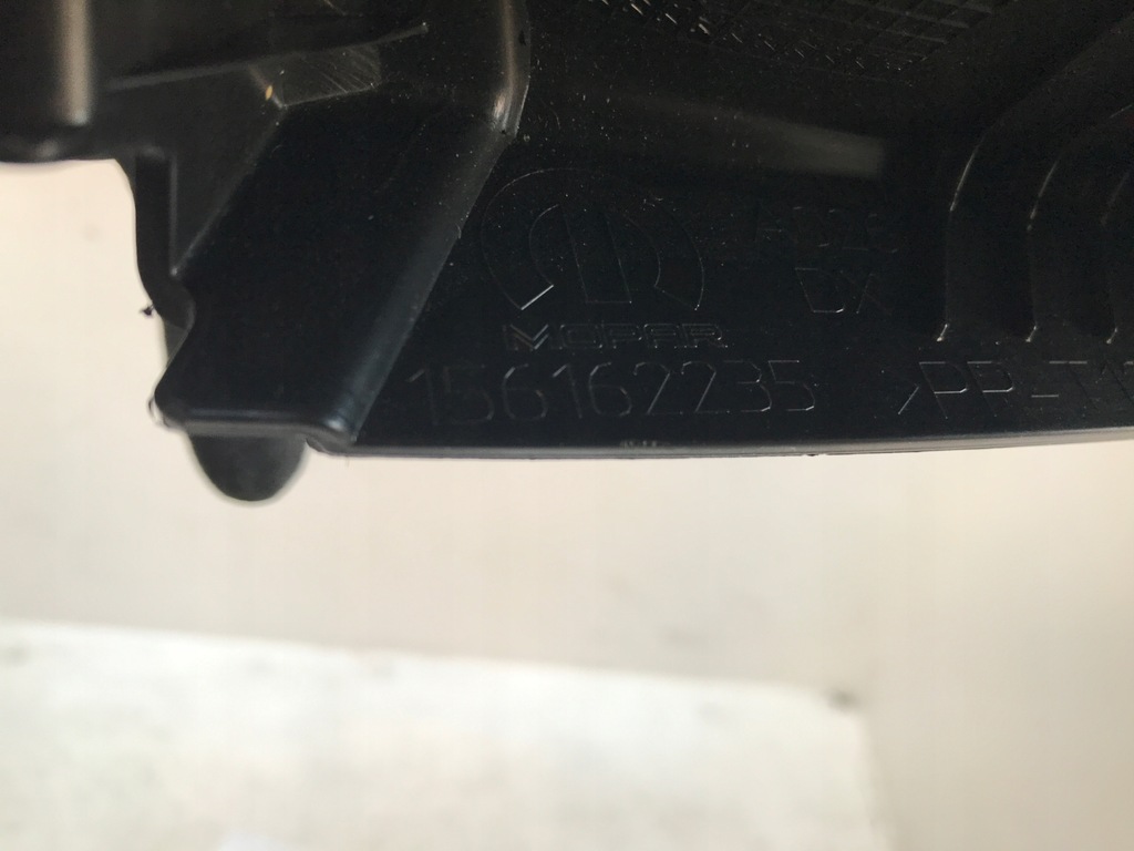 фото №3, Alfa romeo tonale обивка крышки багажника защита пластик правый 22-24