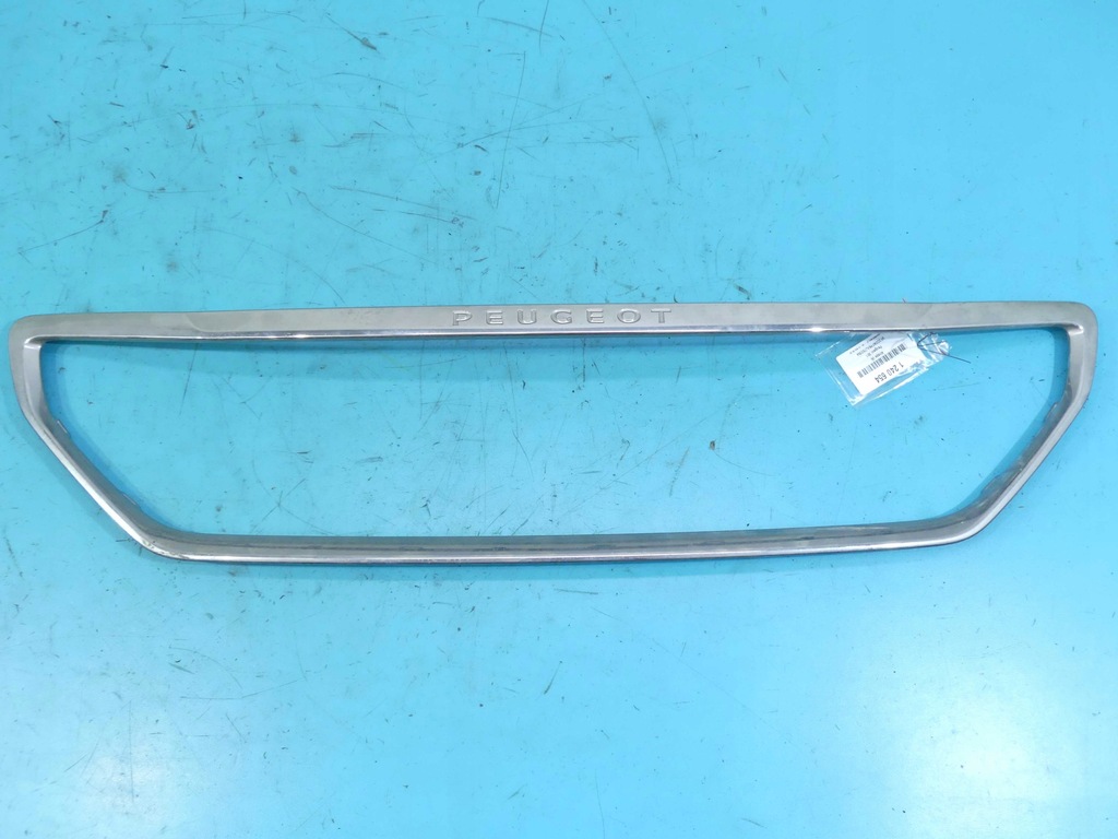 фото №1, Решётка радиатора решётка радиатора хром рамка решётка peugeot 301 12-17