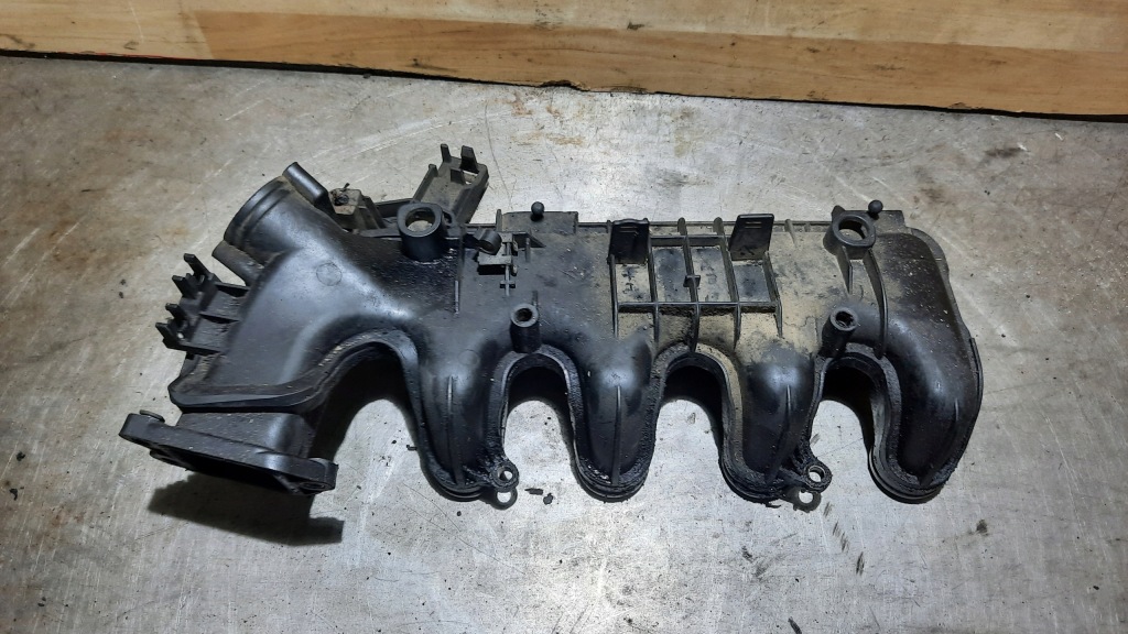 фото №1, Колектор всмоктуючий ford focus mk2 1.6 hdi 9684941780