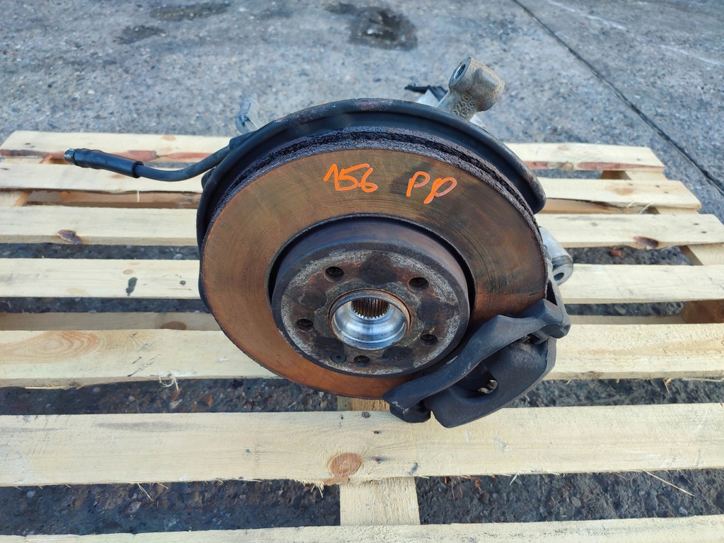 фото №4, Mercedes w156 gla передня права поворотний кулак важіль амортизатор