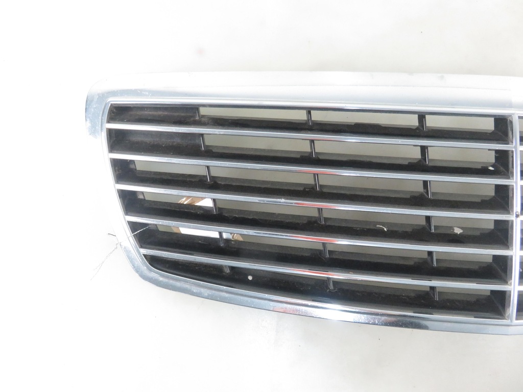 фото №15, Mercedes w211 решётка радиатора