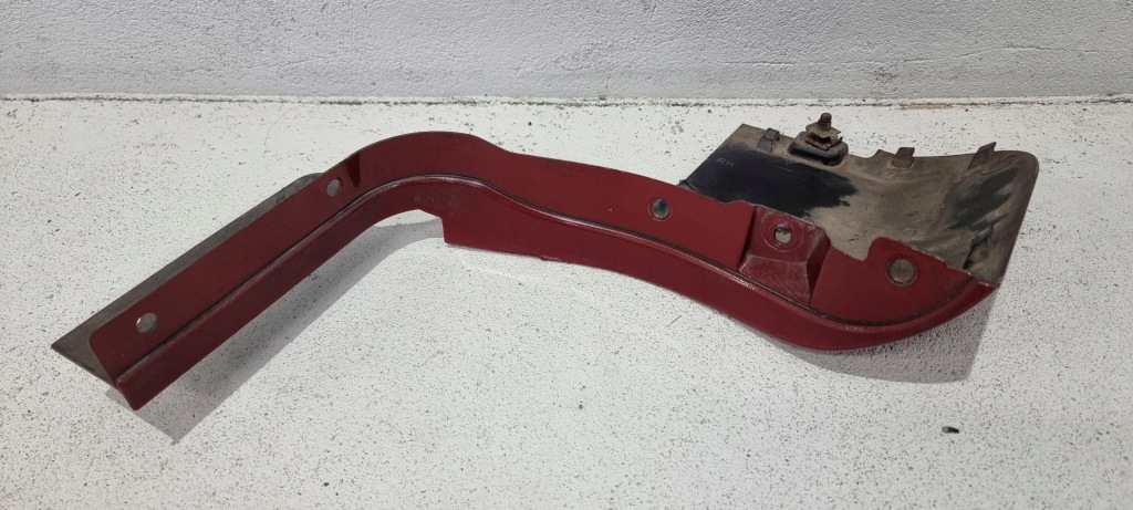 Порог накладка завершение правое  tesla s рестайлинг  16- Киев