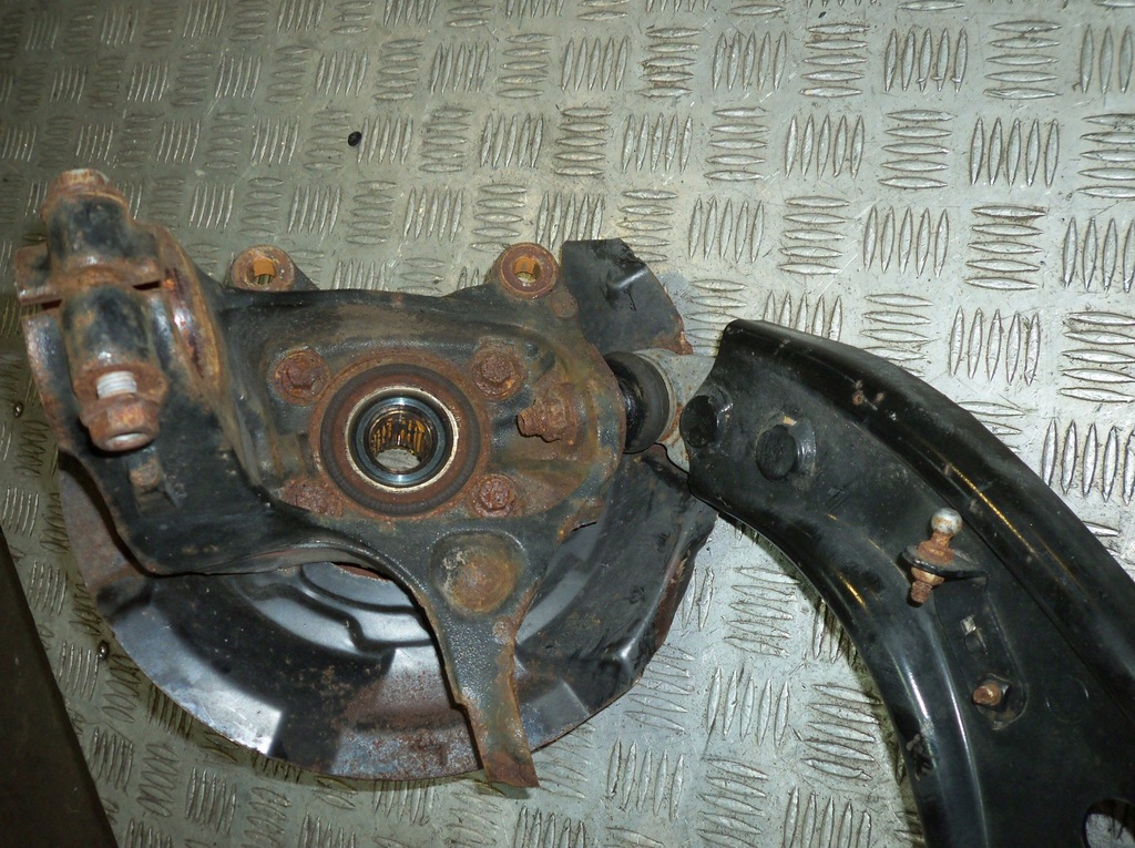 фото №2, Mini cooper r55 r56 поворотний кулак важіль ступиця лівий