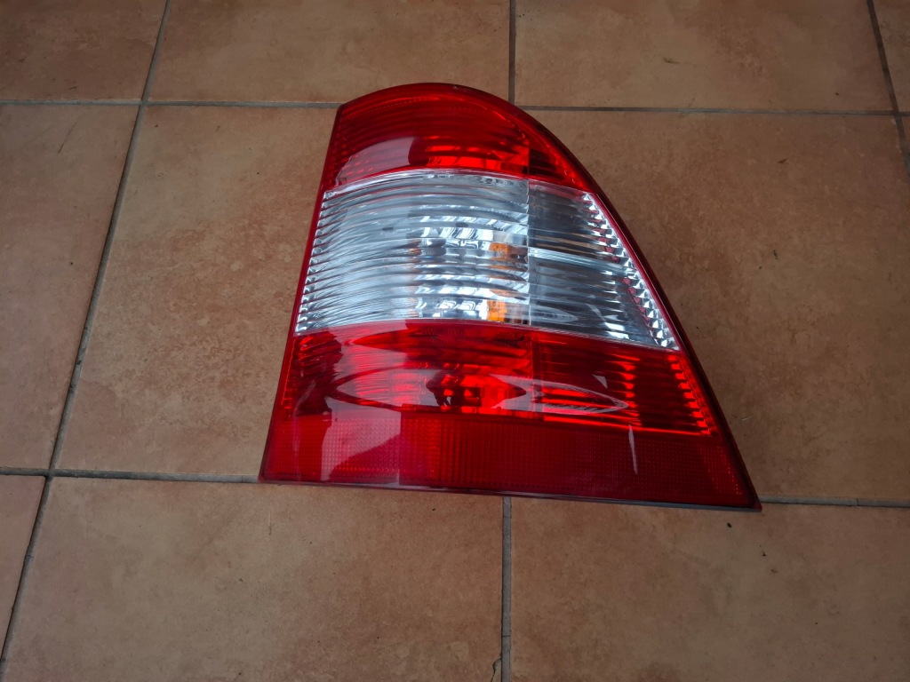 Купить Лампа правая задний  mercedes w163 рестайлинг  a1638202064