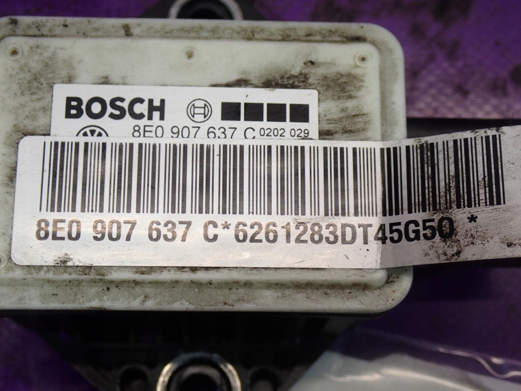 фото №5, Audi a4 b7 04-08 датчик ускорения esp 8e0907637c 5 pin