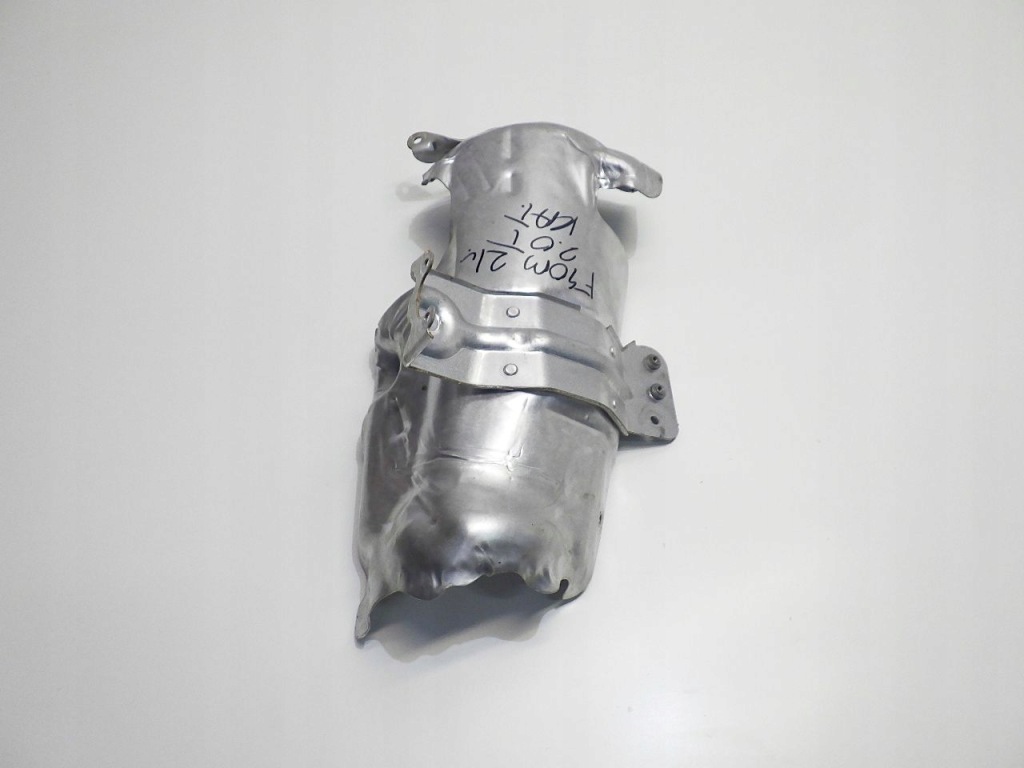 фото №1, Bmw 1 f40 m135ix защита тепловая катализатора 9894940