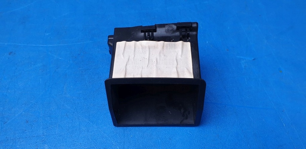 фото №6, Решётка обдув вентиляционная правая chevrolet corvette c6 25972649 10324498