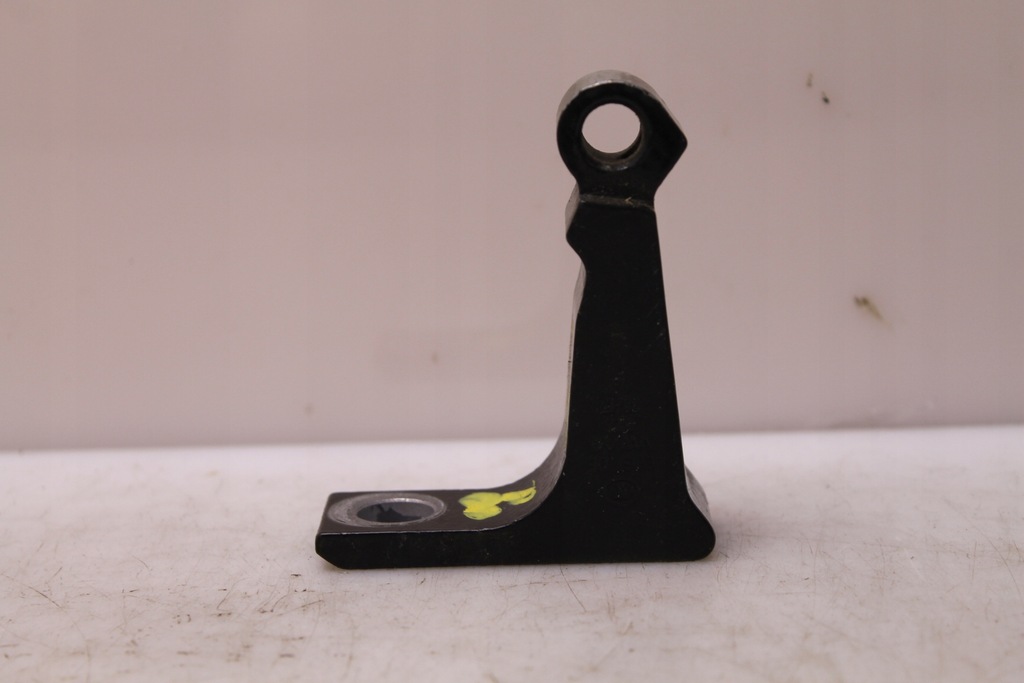 фото №1, Audi r8 4s петля дверь левый 4s0831401