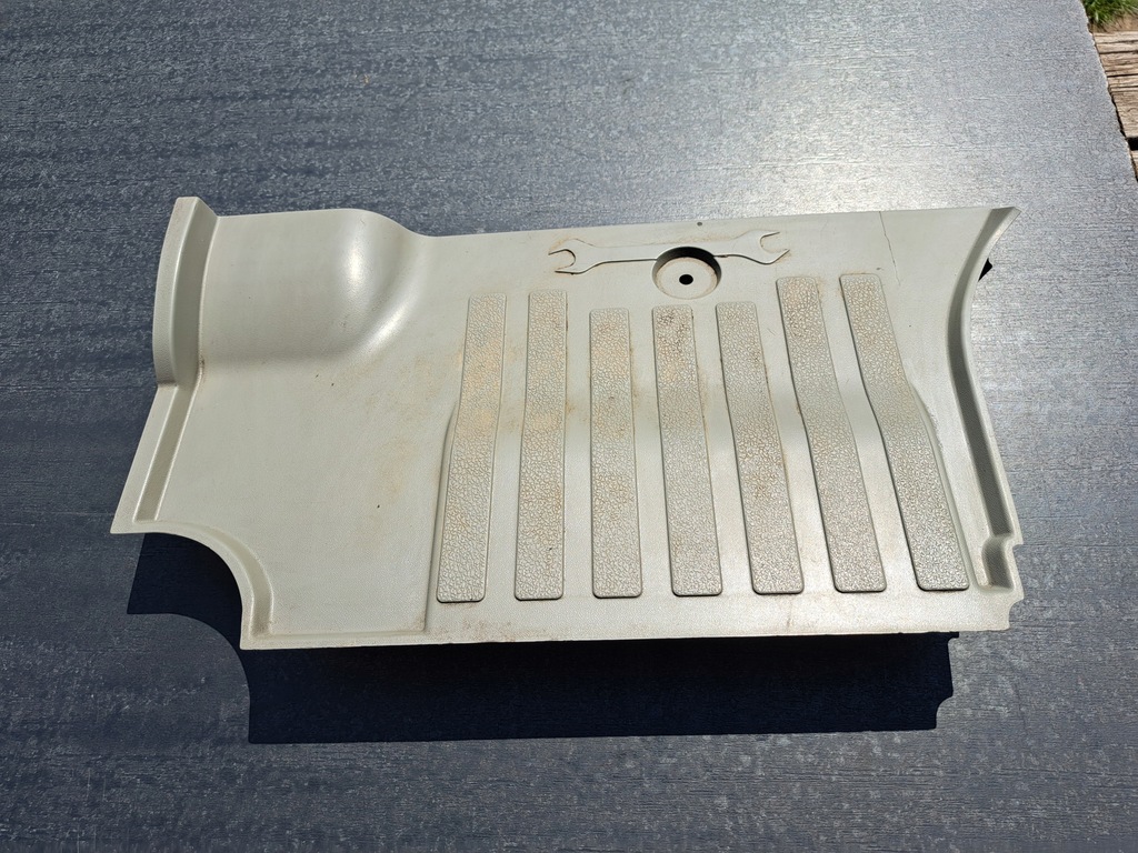 фото №1, Sprinter vw lt защита заглушка коробка инструментов 9016840337