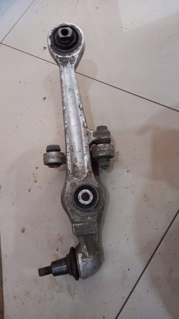 фото №2, Рычаг левый перед audi a6 c5