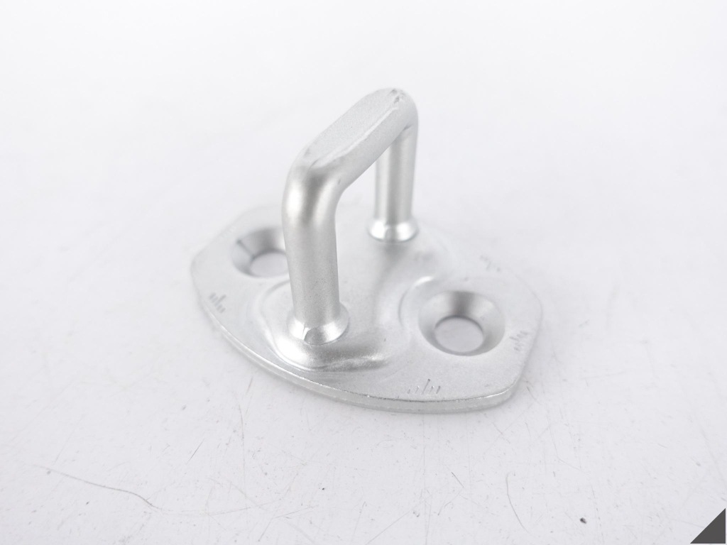 фото №1, Mercedes v-klasa vito w447 14-23 засов крепление замка дверь раздвижных l=r