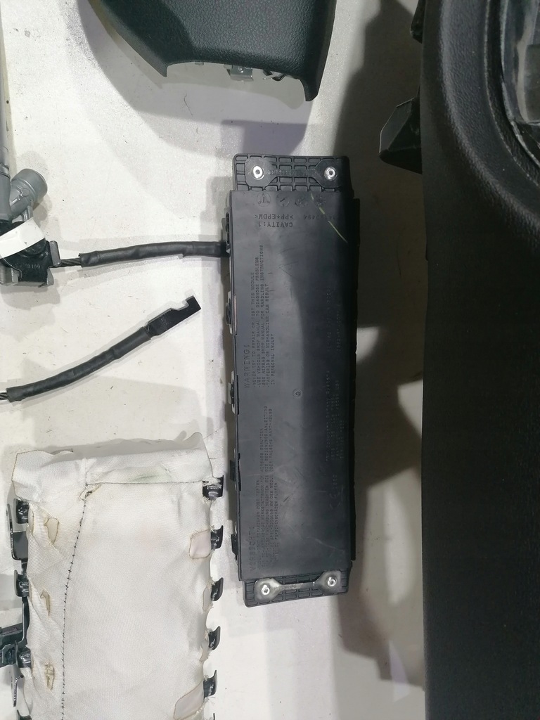 фото №7, Dodge dart панель приладів консоль подушка безпеки подушки безпеки ремені