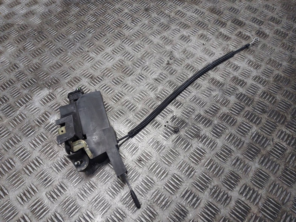 Купити Замок двері лівий перед mercedes-benz w163 ml a1637201735