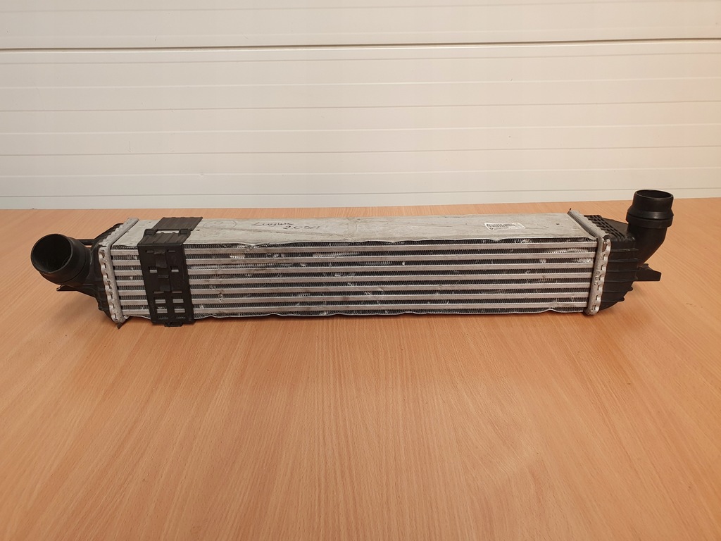 фото №12, Интеркулер радиатор воздуха laguna iii