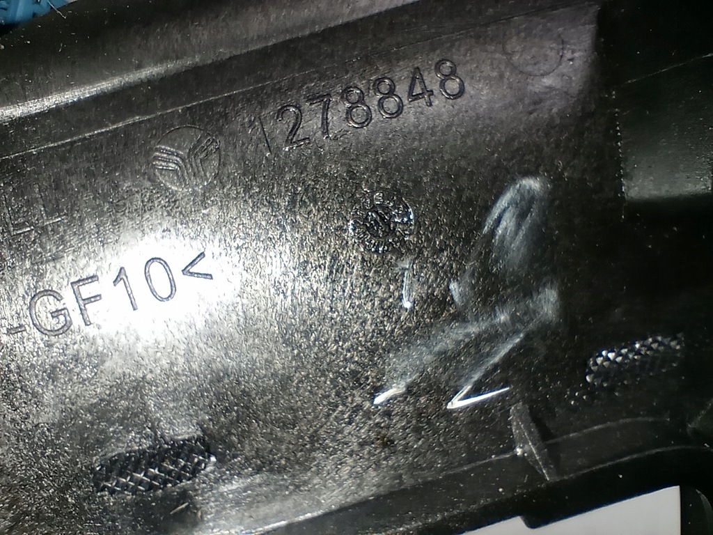 фото №13, Bmw 2 f45 рамка тунель середнього f005921 europa