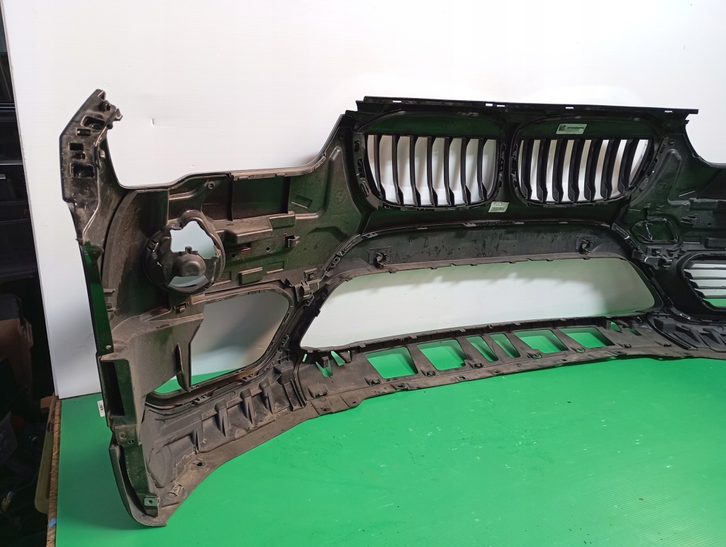Купити Бампер передній передні  bmw x1 f48 2015- 7354815 pdc