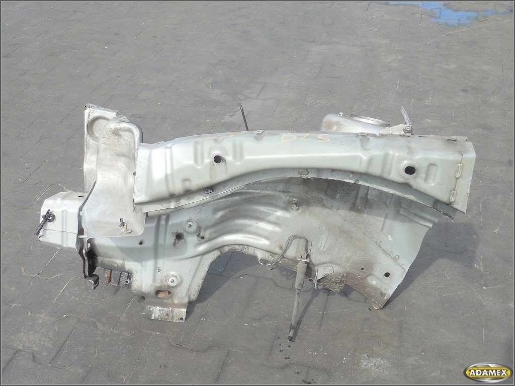 фото №5, Cadillac bls 2008r - четверть левый перед