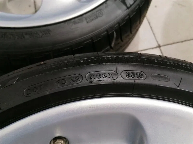 фото №15, R18 porsche 911 996 turbo набор диск алюминиевых диски aluminiowe 8j 11j