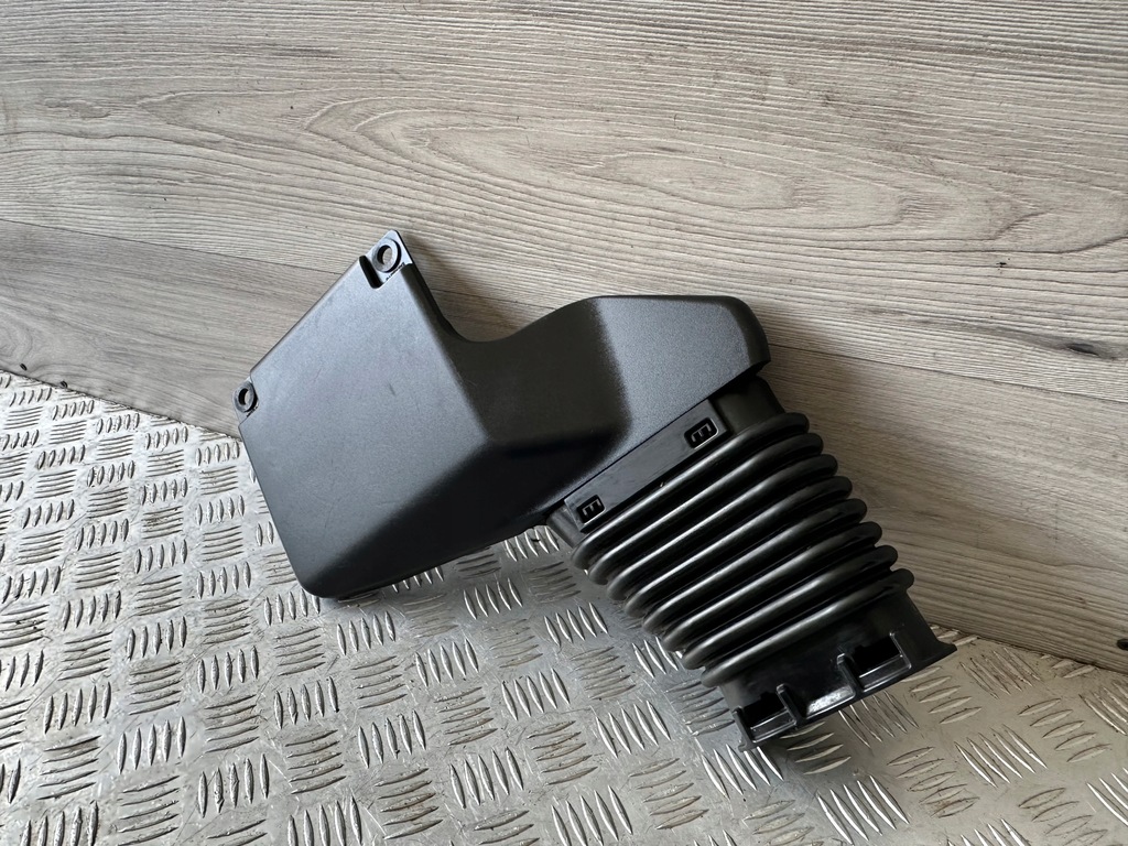 фото №1, Subaru forester v 19- впуск труба впуска фильтра воздуха 14457aa62