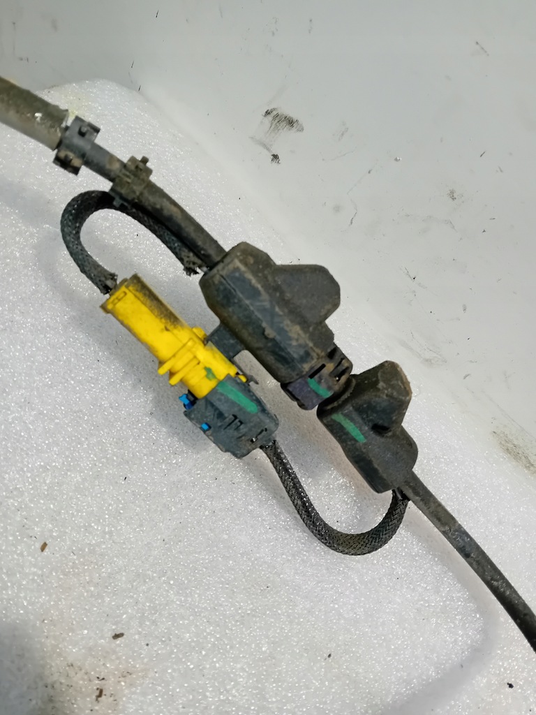 фото №4, Шланг рідина adblue renault trafic iii 204204152r