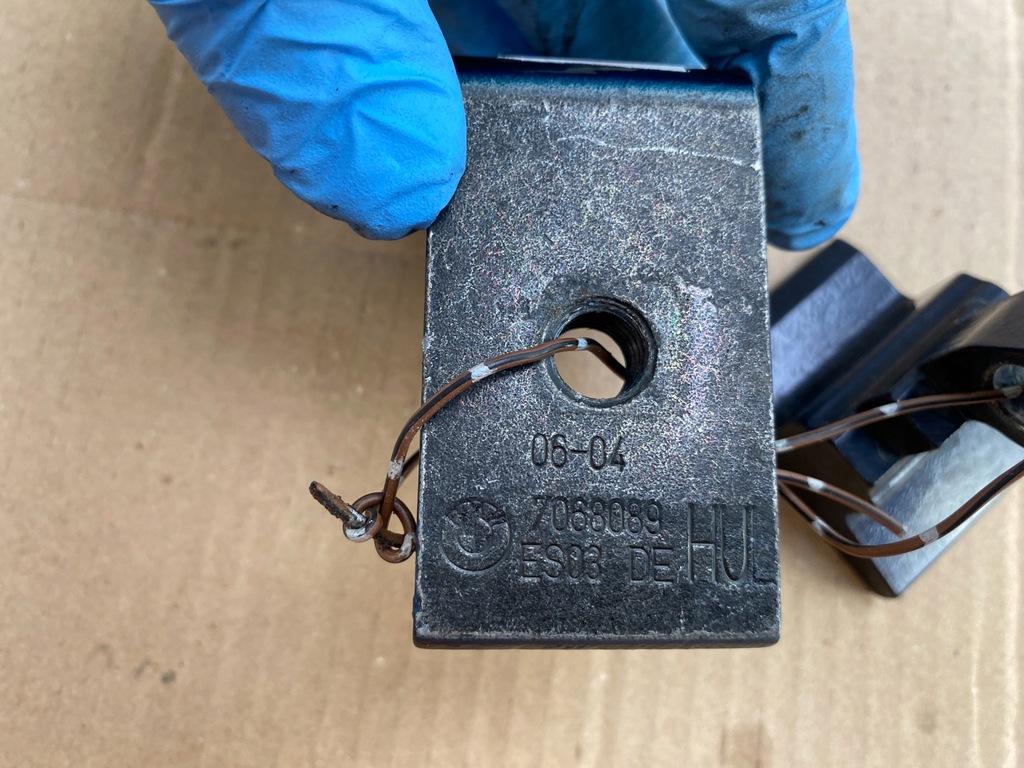 фото №8, Bmw 5 e61 петля дверь левый задняя комплект