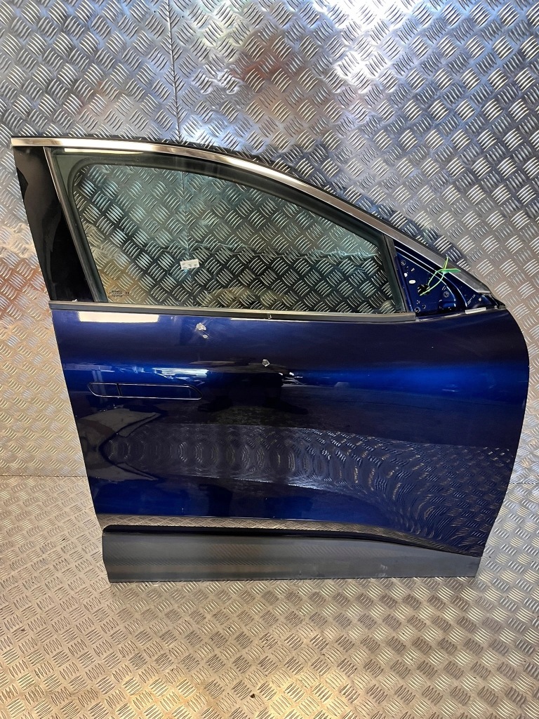 Купить Дверь правый перед передние полный renault megane v 5 e-tech biynn