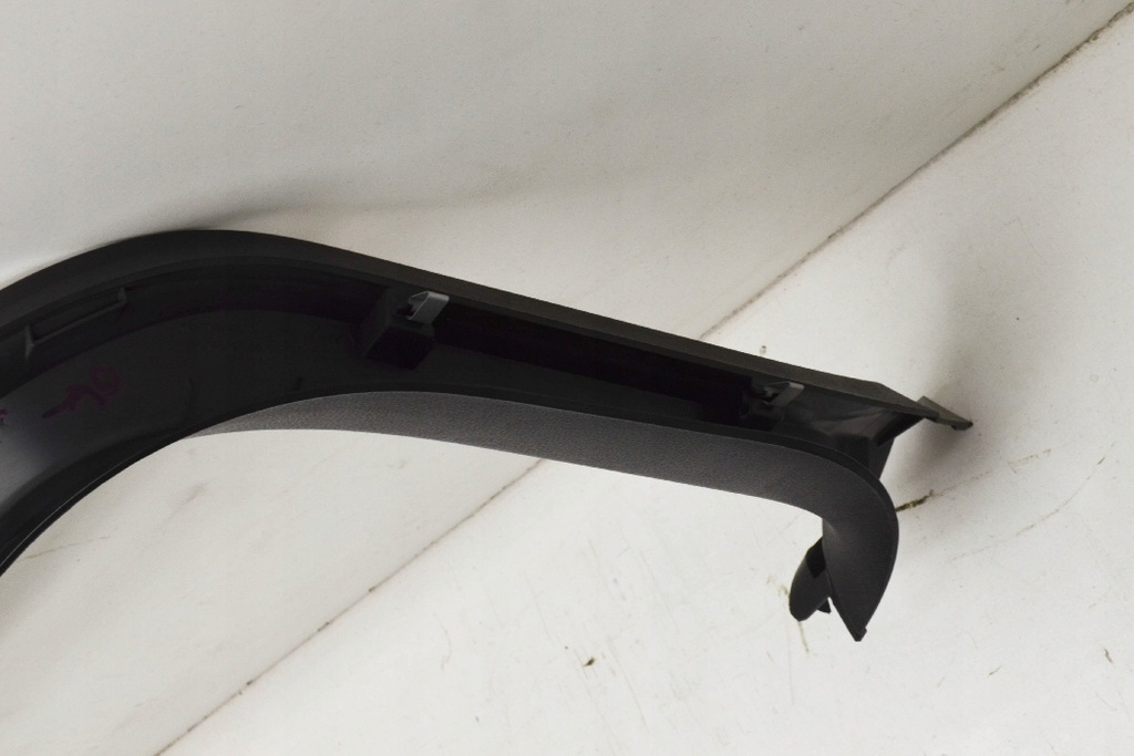 фото №7, Обшивка крышки багажника audi q5 fy 80a867973a 2018