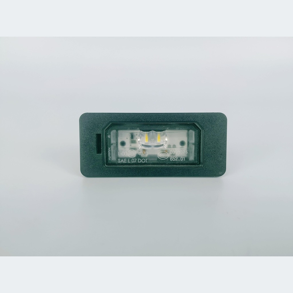 фото №1, Лампа номерного знака rej bmw 5 g30 f40