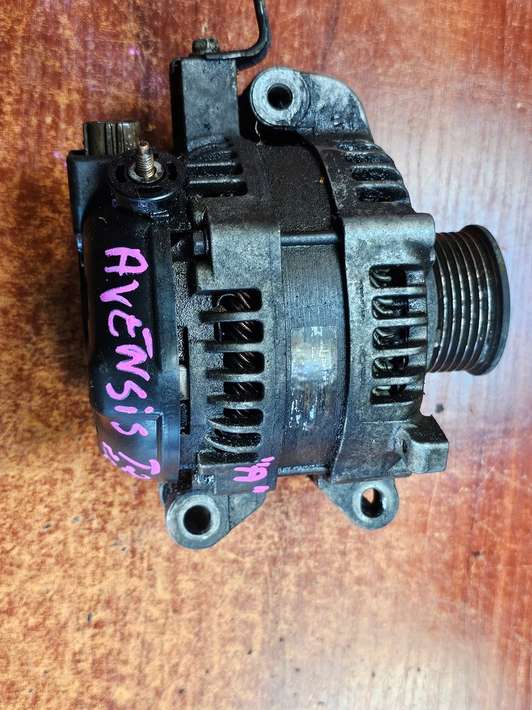 фото №1, Генератор toyota avensis t25 2.2 d-cat 07'