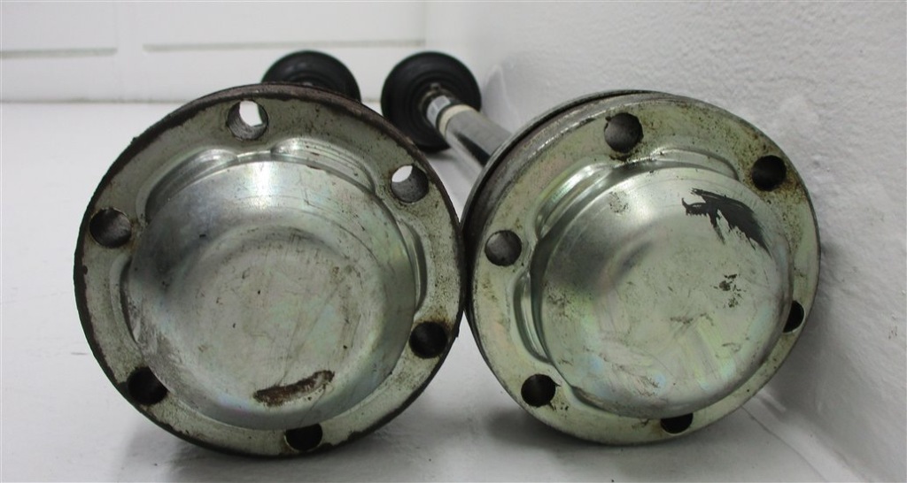 Приводной вал левый задний  audi a6 c7 a7 a8 d4 q5 8r0501203d Киев