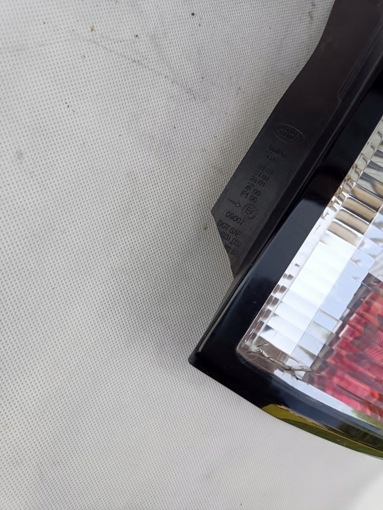 фото №3, Лампа led задняя правая land rover discovery iv