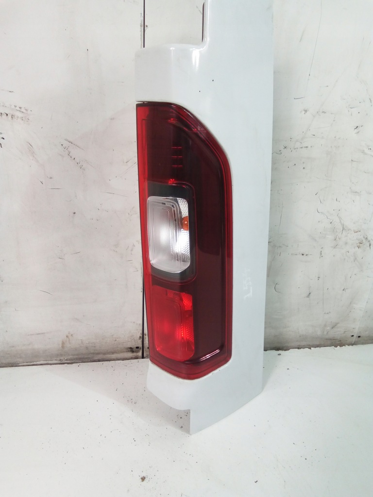 фото №1, L554 лампа правий задня renault trafic iii