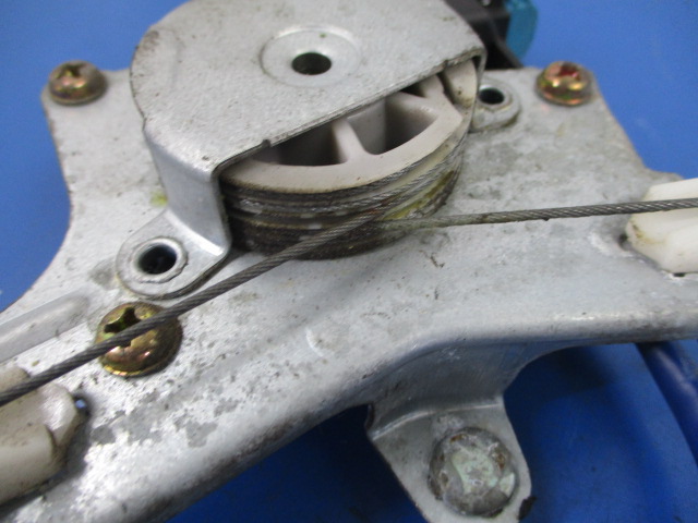 фото №5, Lacetti kombi подъемник стекло задняя левый электрический