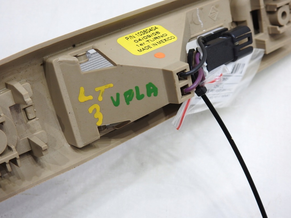 фото №5, Лампа освещение салона левый задняя uplander