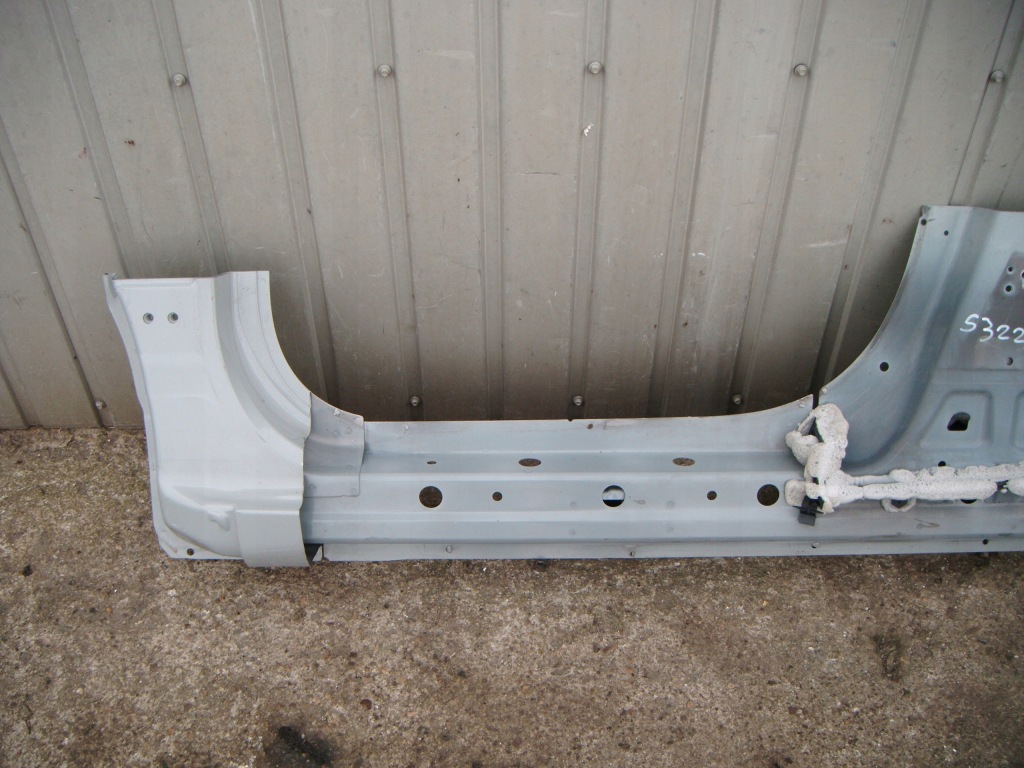 фото №2, Kia carens iv 13- поріг лівий