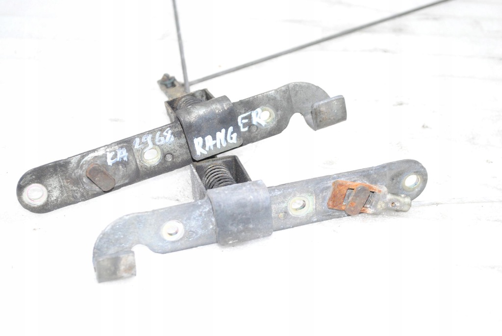 фото №1, Замок засувка кришки кузов задня ford ranger i 98-06