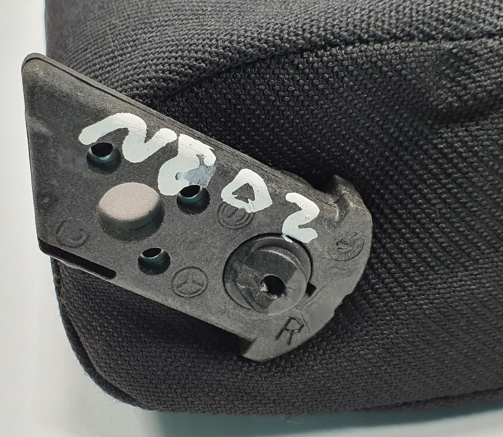 фото №6, Подлокотник сиденье задняя mercedes w203