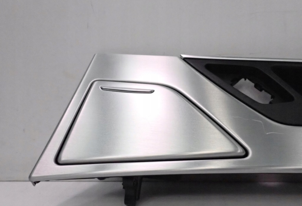 фото №3, Молдинг ручка двері правий задня audi a8 d4 4h0867470