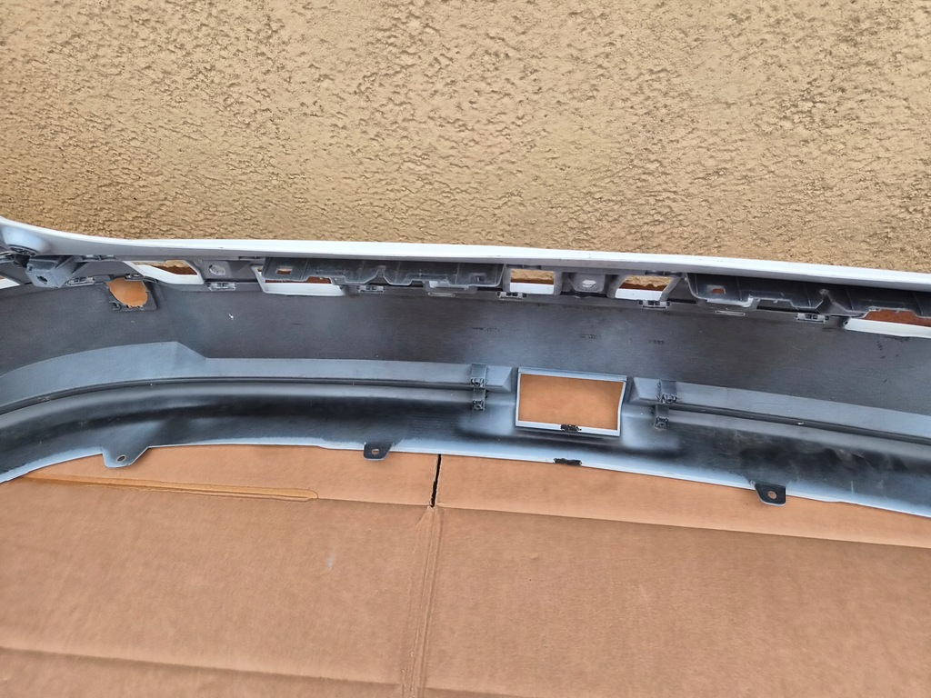 фото №13, Бампер задня hyundai kona ii ev оригінал