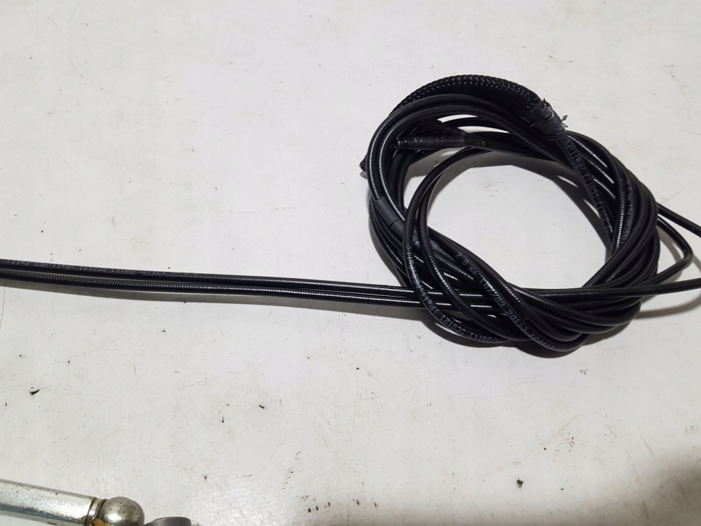 Mercedes w207 a207 кабріолет  механізм замки дах привід ригель 65 66 Недорого