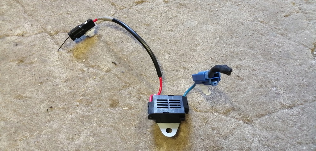 фото №1, Lexus ct 200h датчик реле радіо 863b0-76010