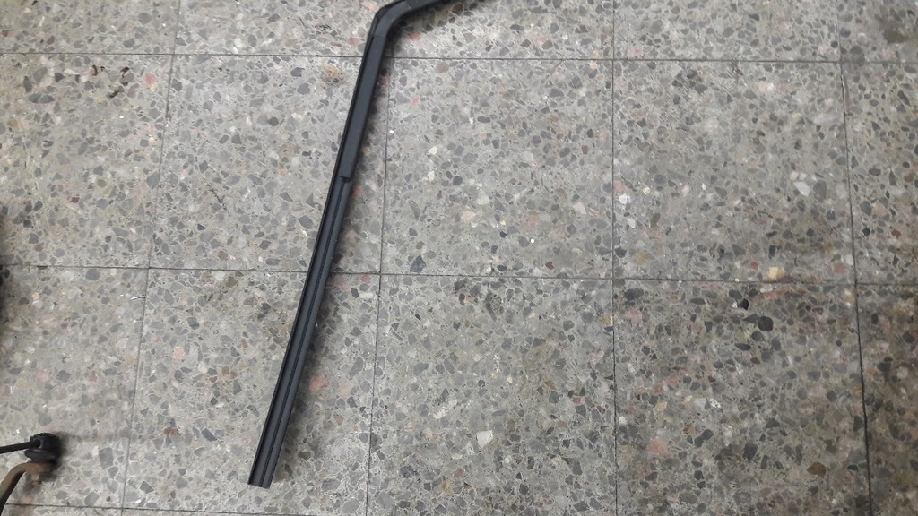 фото №9, Прокладка стекло правый перед opel karl