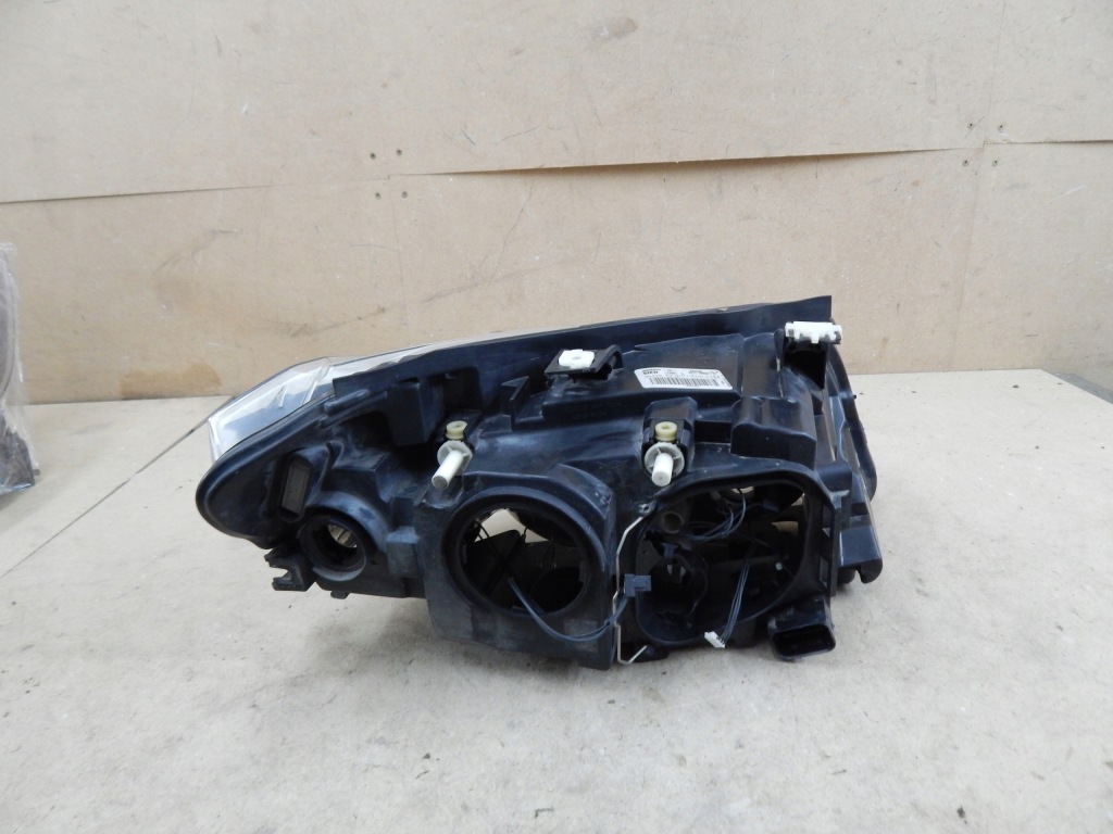 Bmw x1 e84 фара лампа лівий перед ліва передня оригінал 89093492 eu Оригінал