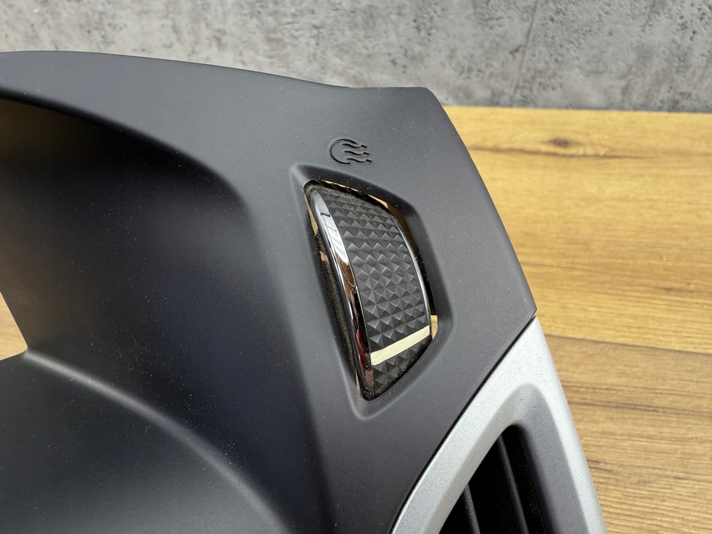 фото №9, Панель радио решётки обдув ford focus mk 3 10-14 org