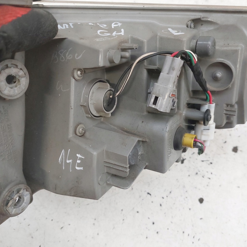 фото №12, Subaru impreza gh iii лампа ліва задня 220-20024