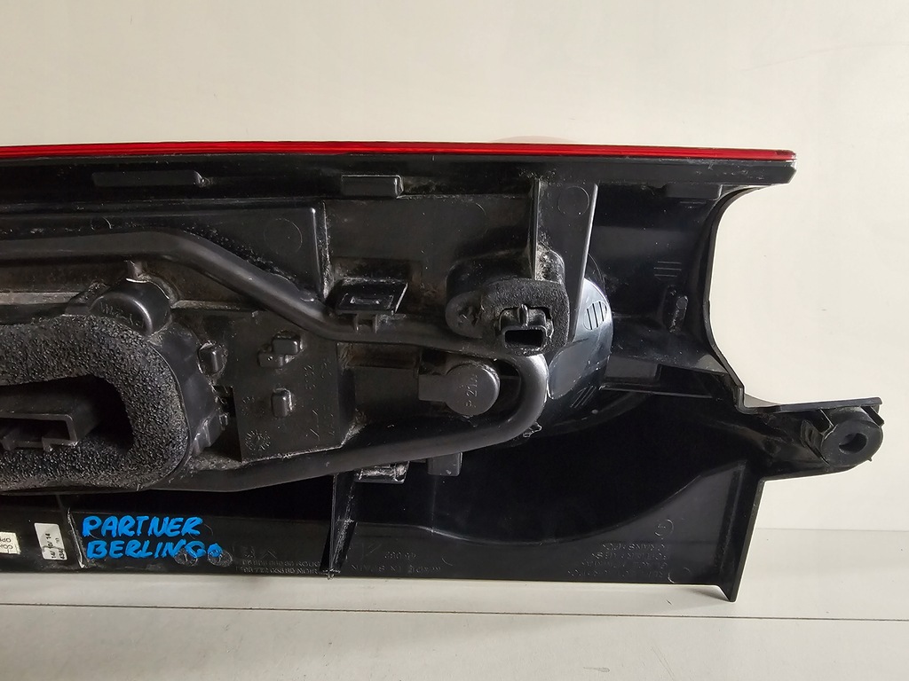 фото №11, Лампа лівий задня задня ліва citroen berlingo iii 3 partner iii eu 9677205580